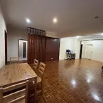 E Egg Room
